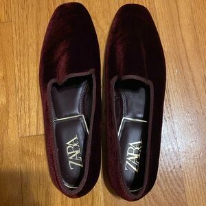 Zara Burgundy Velvet Slip-Ons